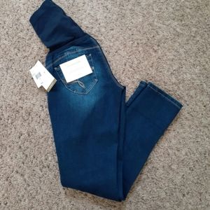 Secrets with love maternity skinny jeans small
